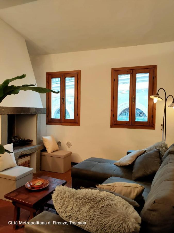 Overlooking'S Duomo Apartment In Mercato Centrale Florens Exteriör bild