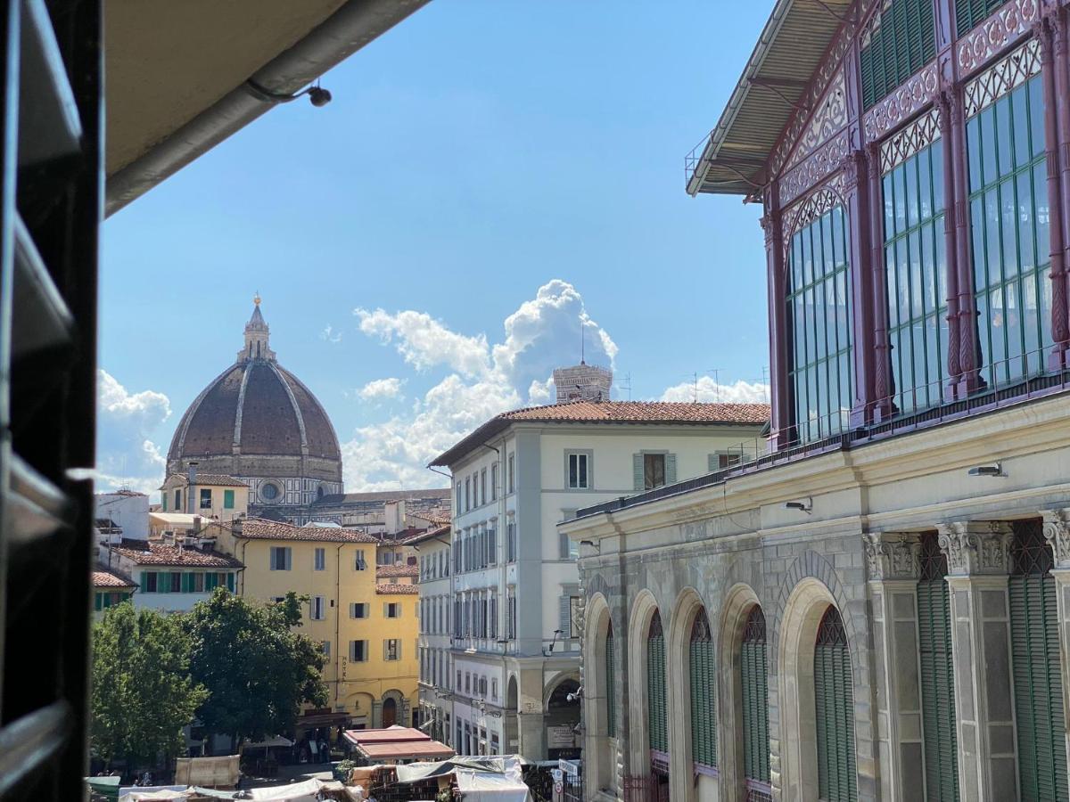 Overlooking'S Duomo Apartment In Mercato Centrale Florens Exteriör bild
